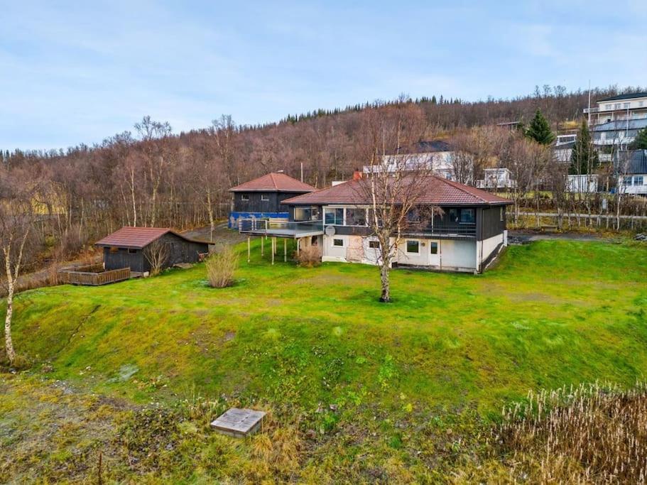 Hus Med Egen Strandlinje Тромсё Экстерьер фото